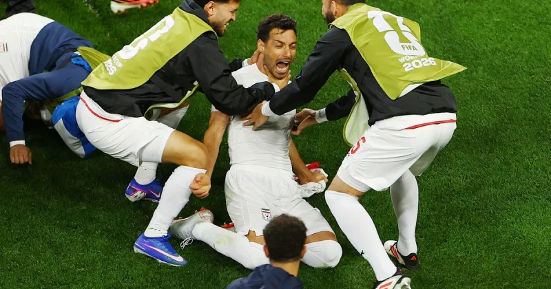 Irán tenía el mejor festejo de gol de todo el Mundial, pero el VAR se lo terminó anulando: la bronca de Shoja Khalilzadeh
