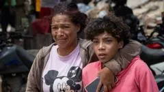 Horas críticas para encontrar más sobrevivientes del doble terremoto que ha dejado al menos 1.400 muertos en Venezuela