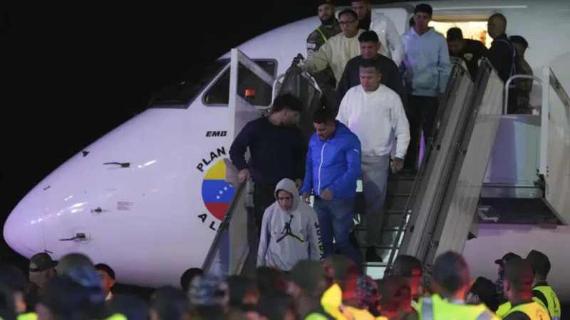 Regresar a su país y encontrar la muerte: la doble tragedia de los deportados por Trump el día del doble terremoto
