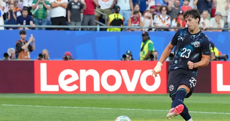 La revancha de Galarza Fonda, el "Modric paraguayo": de ser borrado en River a ser figura en el triunfo histórico de los guaraníes ante Alemania