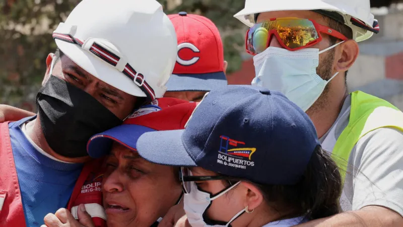 “Tengo la corazonada de que están esperando que los saquen”: nuevos rescates avivan la esperanza en Venezuela