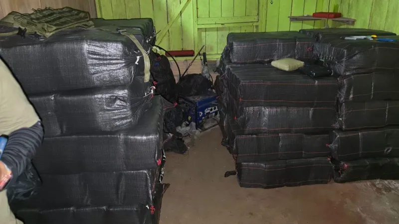 Loreto: Incautan casi 10 toneladas de marihuana en operativo conjunto de Perú y Colombia