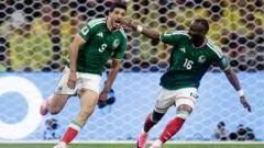 "¿Y si sí?": México se ilusiona y pasa a octavos del Mundial tras una contundente victoria contra Ecuador
