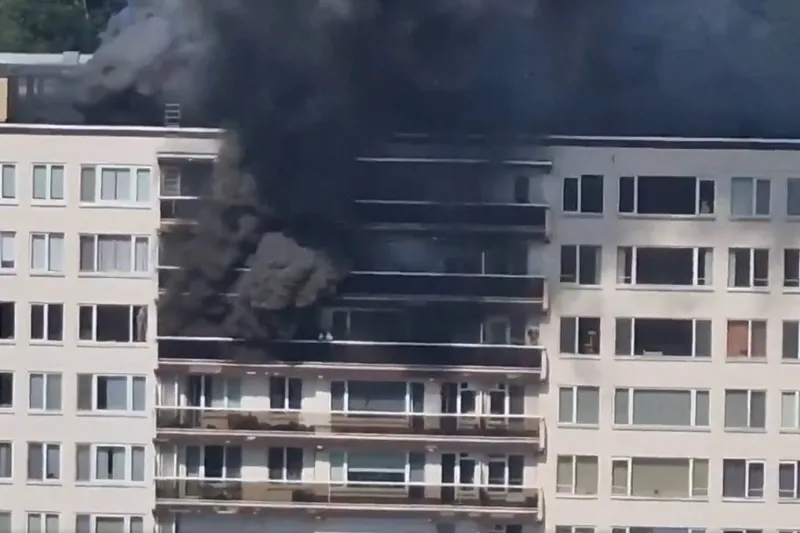 Al menos seis muertos en un incendio en un edificio residencial en Amberes