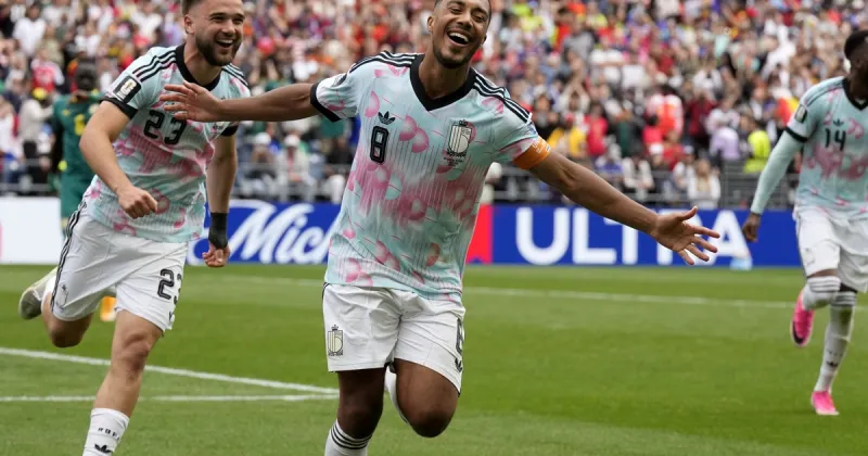 Bélgica se despedía del Mundial, pero dio vuelta un partido inolvidable ante Senegal y se metió en octavos de final