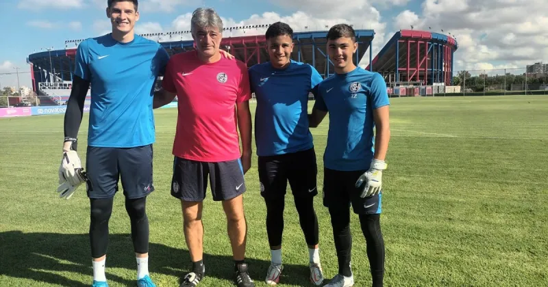Orlando Gill y el recuerdo de su primer entrenador en San Lorenzo: "Se notaba que era muy humilde, pero por algo le decían el 'Courtois paraguayo'"
