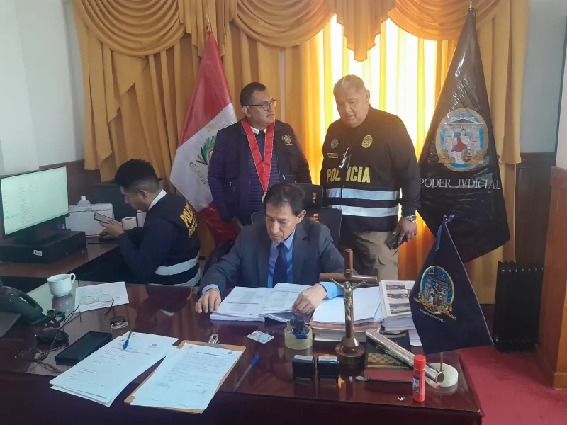 Detienen al presidente de la Corte de Justicia de Apurímac, José Tinco por actos de corrupción