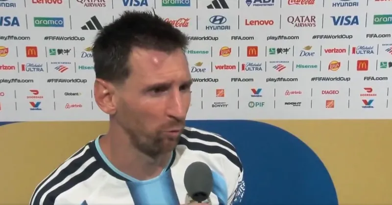 El chichón de Messi: el capitán argentino lució un golpe en su frente tras impactar con la rodilla de un rival