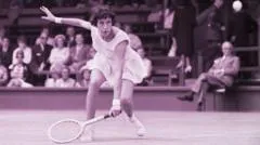 Por qué un destello de la ropa interior rosa de la tenista latinoamericana Maria Bueno escandalizó a Wimbledon en 1966