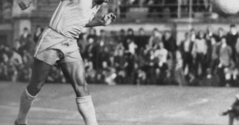 Escándalo en el Mundial por el indulto a un jugador de los Estados Unidos: el antecedente de Garrincha y por qué jugó la final del 62 tras ser expulsado