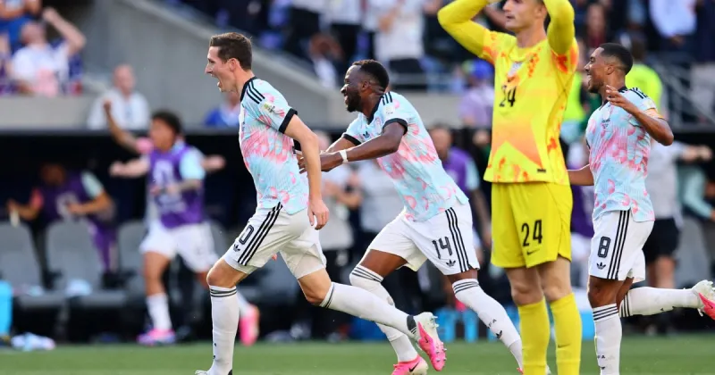 El blooper del arquero de los Estados Unidos, Matt Freese, que dejó al equipo de Pochettino al borde de la eliminación