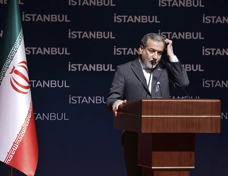 Irán advierte que no negociará un acuerdo final con EEUU mientras continúen las amenazas de Trump
