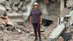Los adolescentes que ensayaban su baile de fin de curso cuando ocurrieron los terremotos de Venezuela y a los que sus padres aún buscan entre los escombros casi "sin ayuda"