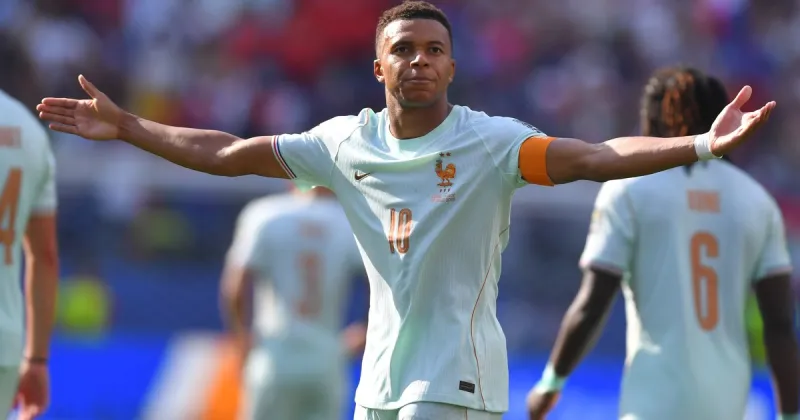 Francia y Mbappé no tienen freno: dejaron atrás a una pobre Marruecos y otra vez están a un paso de la final del Mundial