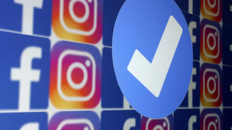 La Unión Europea concluye que redes sociales de Meta generan adicción y amenaza con multas