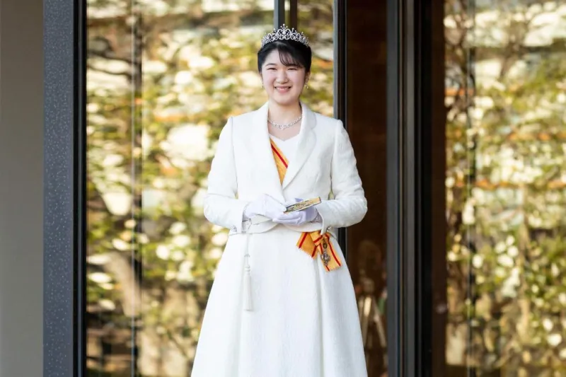 Indignación en Japón por la ley para evitar la extinción de la familia imperial que confirma la discriminación de las mujeres, vedadas de derechos sucesorios