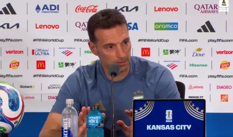 Lionel Scaloni le pone las cosas claras a los argentinos sobre semifinal con Inglaterra: "Es un partido de fútbol, nada más"