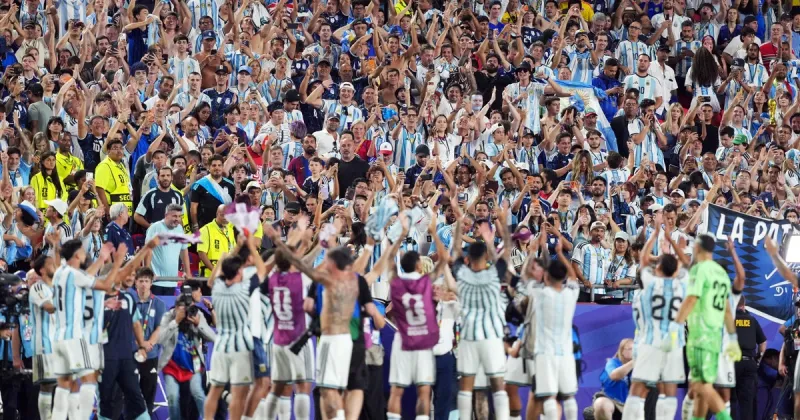 El mensaje de Pablito Lescano para los hinchas argentinos antes de la semifinal con Inglaterra: "No se peinen para las cámaras, alienten en el córner"