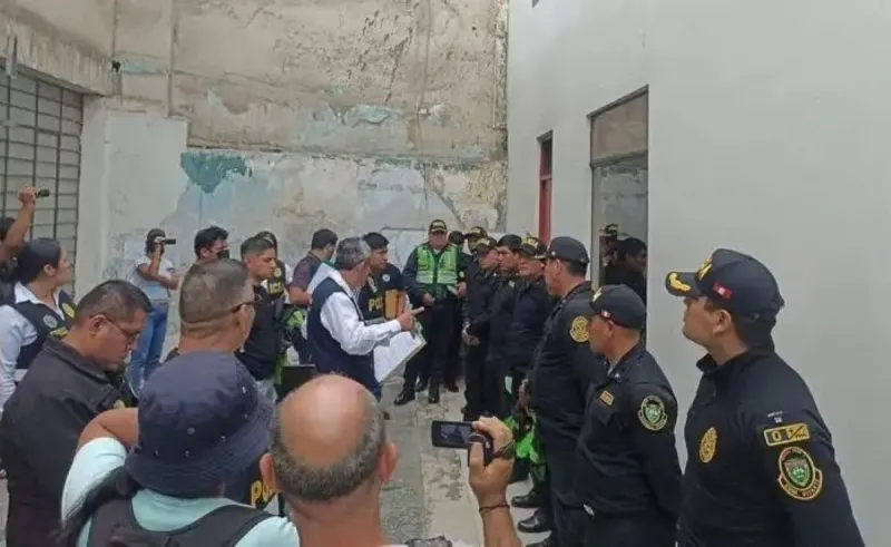 Con cámaras ocultas e infiltrados detectan a policías corruptos