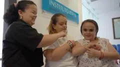 "Crecer en un mundo de gigantes": las personas que viven con síndrome de Laron en Ecuador (y por qué pueden ser clave para combatir la diabetes y el cáncer)