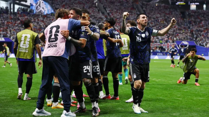 Mundial 2026: Argentina vence a Inglaterra en semifinales y avanza a la final