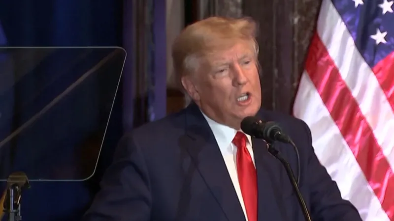 Operador del teleprompter de Trump fue suspendido por apostar con información anticipada