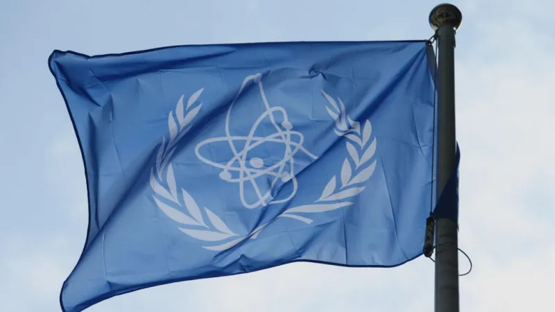 En directo: Irán denuncia un ataque estadounidense contra la central nuclear de Darkhovin; el OIEA investiga