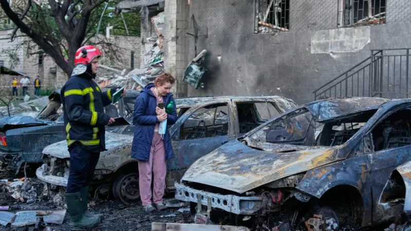 Moscú responde a ofensiva ucraniana con uno de los mayores bombardeos balísticos sobre Kiev