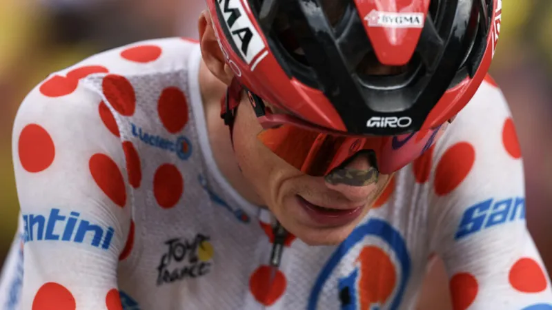El danés Jonas Vingegaard se retira del Tour de Francia tras una caída