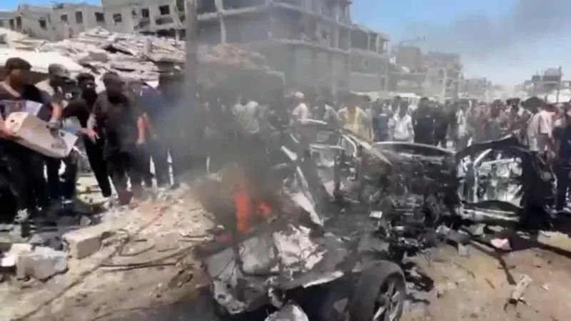 Nuevo ataque israelí en Gaza deja 14 heridos; colonos intensifican violencia en Cisjordania