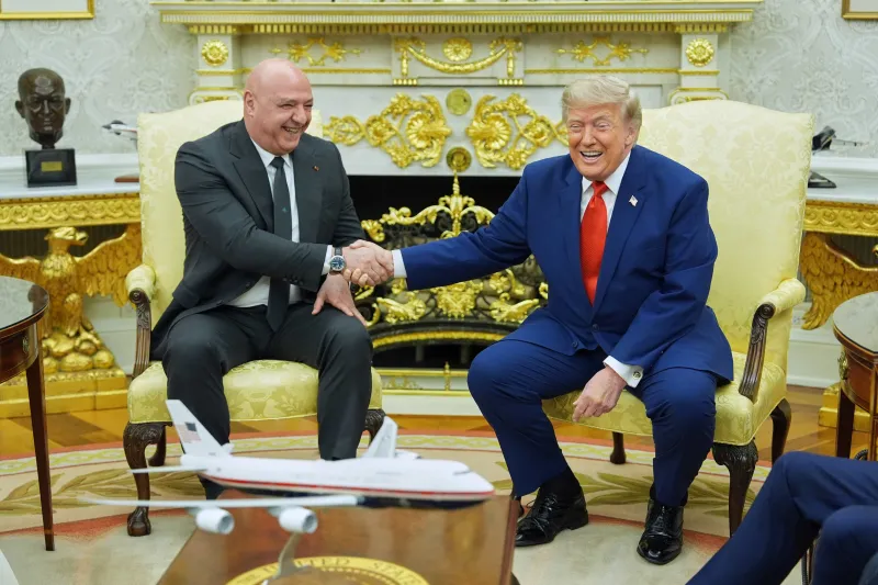 Trump dice estar dispuesto a dialogar con Hizbulá si el Líbano se lo pide
