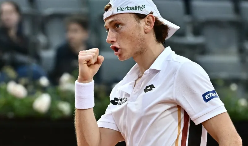 ¡A cuartos de final! Ignacio Buse venció a Kilian Feldbausch en espectacular remontada y sigue firme en el ATP 250 de Kitzbühel