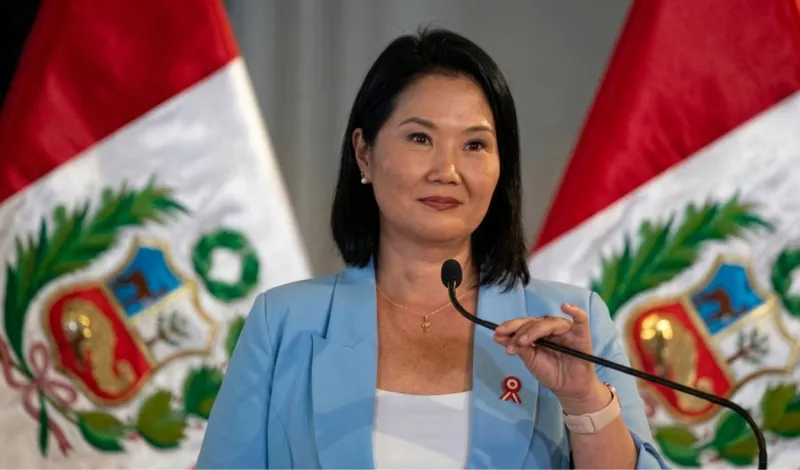 Keiko Fujimori ignora las vacancias que apoyó el fujimorismo y califica de "catastrófica" los últimos gobiernos