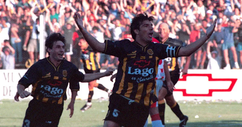 Murió Ceferino Díaz, exfutbolista de 53 años y símbolo del histórico ascenso de Olimpo a Primera División