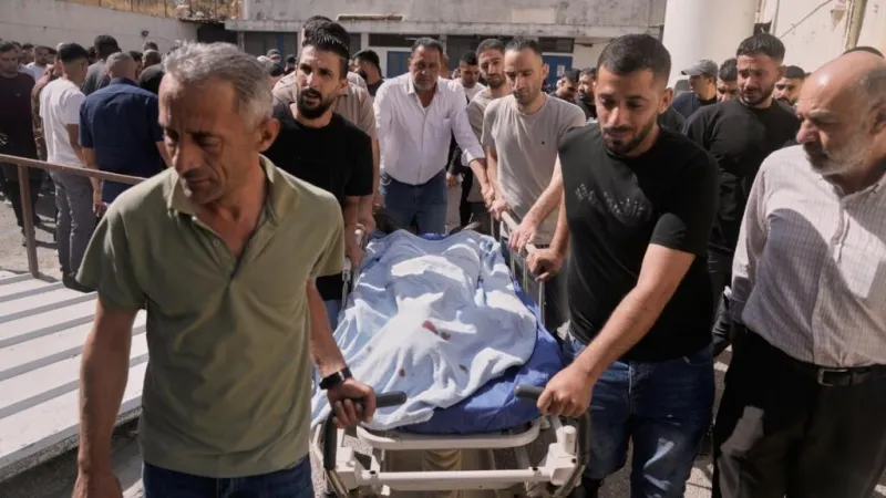 Israel lanza una operación militar y promete legalizar colonias tras mortal choque en Cisjordania