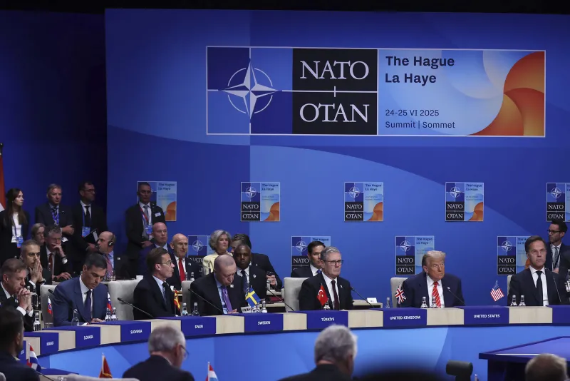 Detienen a una becaria de la OTAN bajo sospecha de espionaje