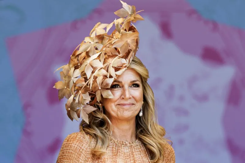 La reina Máxima de Holanda hace historia con su participación en el Orgullo de Ámsterdam 25 años después del primer matrimonio gay
