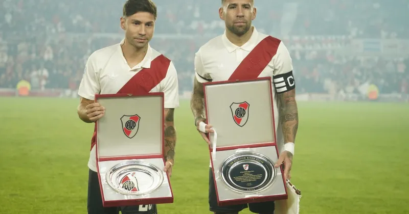 River armó una fiesta para homenajear a Otamendi, Montiel y toda la Selección pero el Monumental insultó a Chiqui Tapia