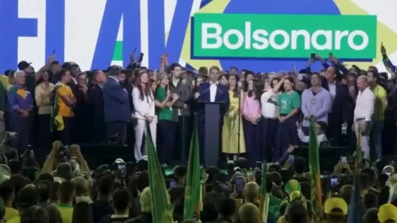Flavio Bolsonaro oficializa su candidatura por el Partido Liberal para las presidenciales de Brasil