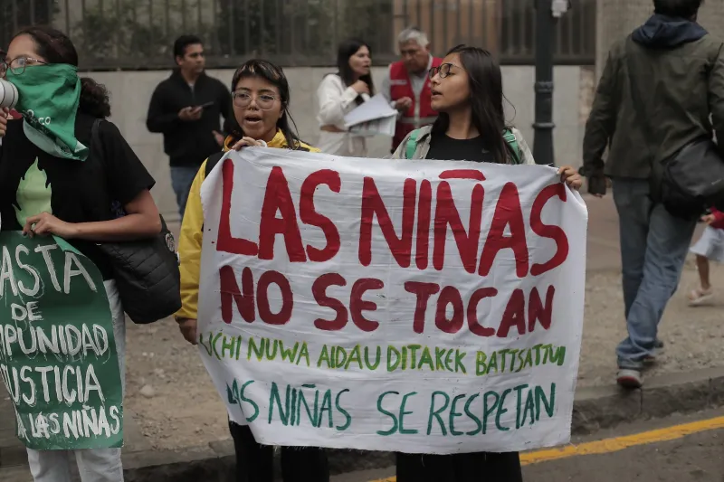 Hay golpes en la vida…, por Marisa Glave