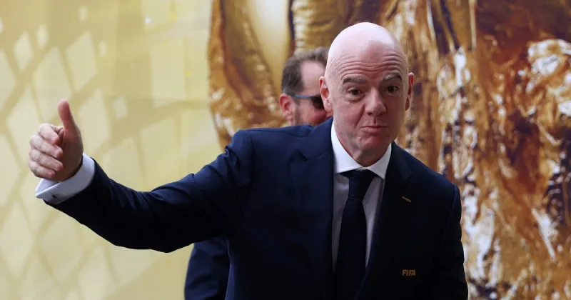 “Gracias por los momentos inolvidables”: Gianni Infantino sorprendió con un mensaje para Nicolás Otamendi