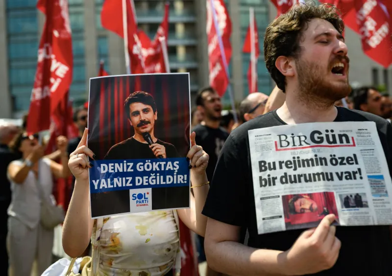 Turquía encarcela la carcajada política con la detención del monologuista Deniz Göktas