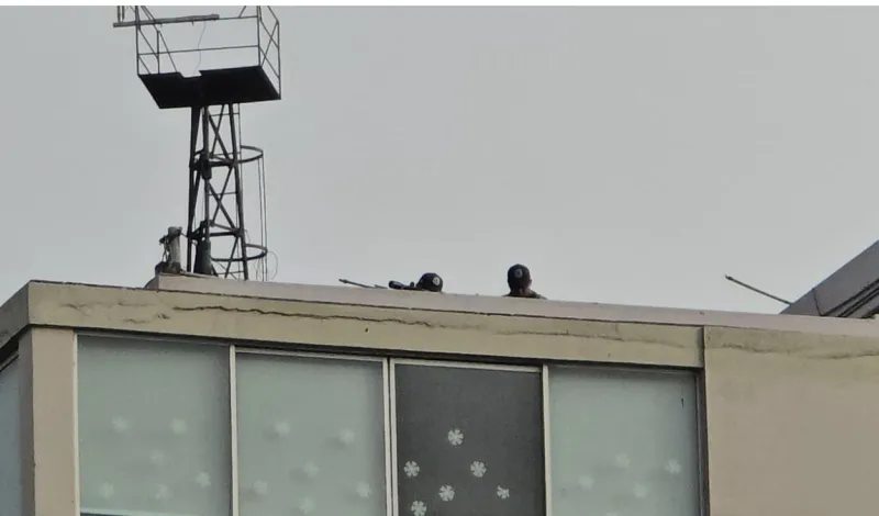 Francotiradores y unidades tácticas de la Policía se despliegan en Palacio de Gobierno y alrededores