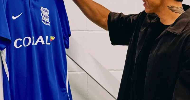 Luis Vázquez fue presentado en Birmingham City y festeja Boca porque recibirá dinero por la transferencia