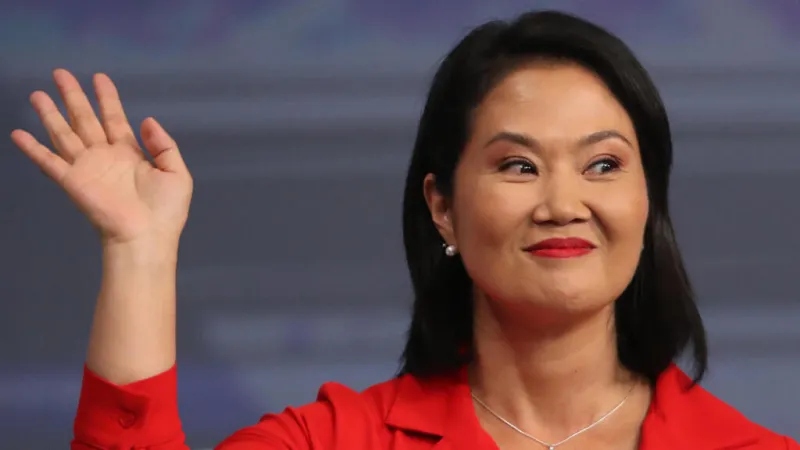 Keiko Fujimori asume la Presidencia de Perú: ¿podrá gobernar un país polarizado?