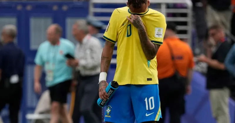 Neymar le dijo adiós a la Selección de Brasil: "Di mi sangre, mi vida, luché por la camiseta amarilla, pero ya no quiero hacerlo"