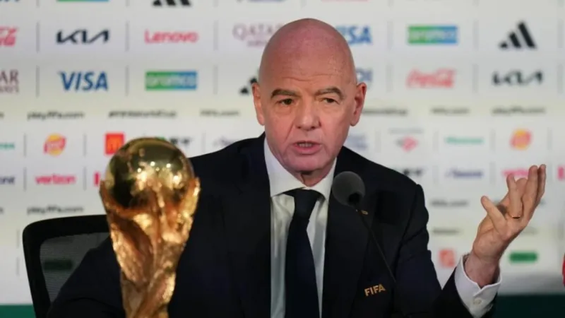 ¿Por qué la UEFA y CONCACAF arremeten contra la FIFA?: anatomía del plan de Infantino para vender acciones del Mundial
