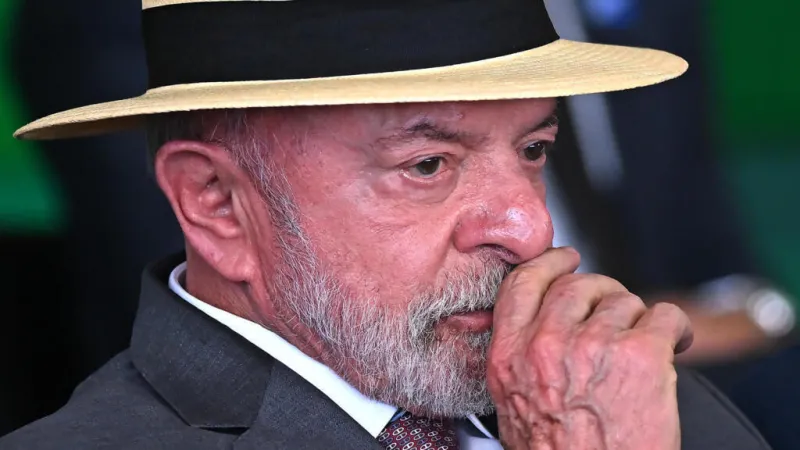 El caso contra el hijo mayor de Lula que sacude Brasil en vísperas de las presidenciales
