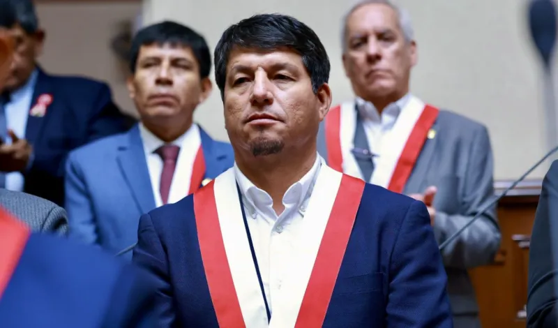 Juntos por el Perú evaluará sanciones disciplinarias contra el diputado Julián Pérez