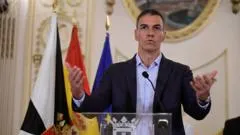 Pedro Sánchez denuncia "una violación de la integridad territorial de España" y culpa a las mafias que trafican con personas de la crisis en Ceuta